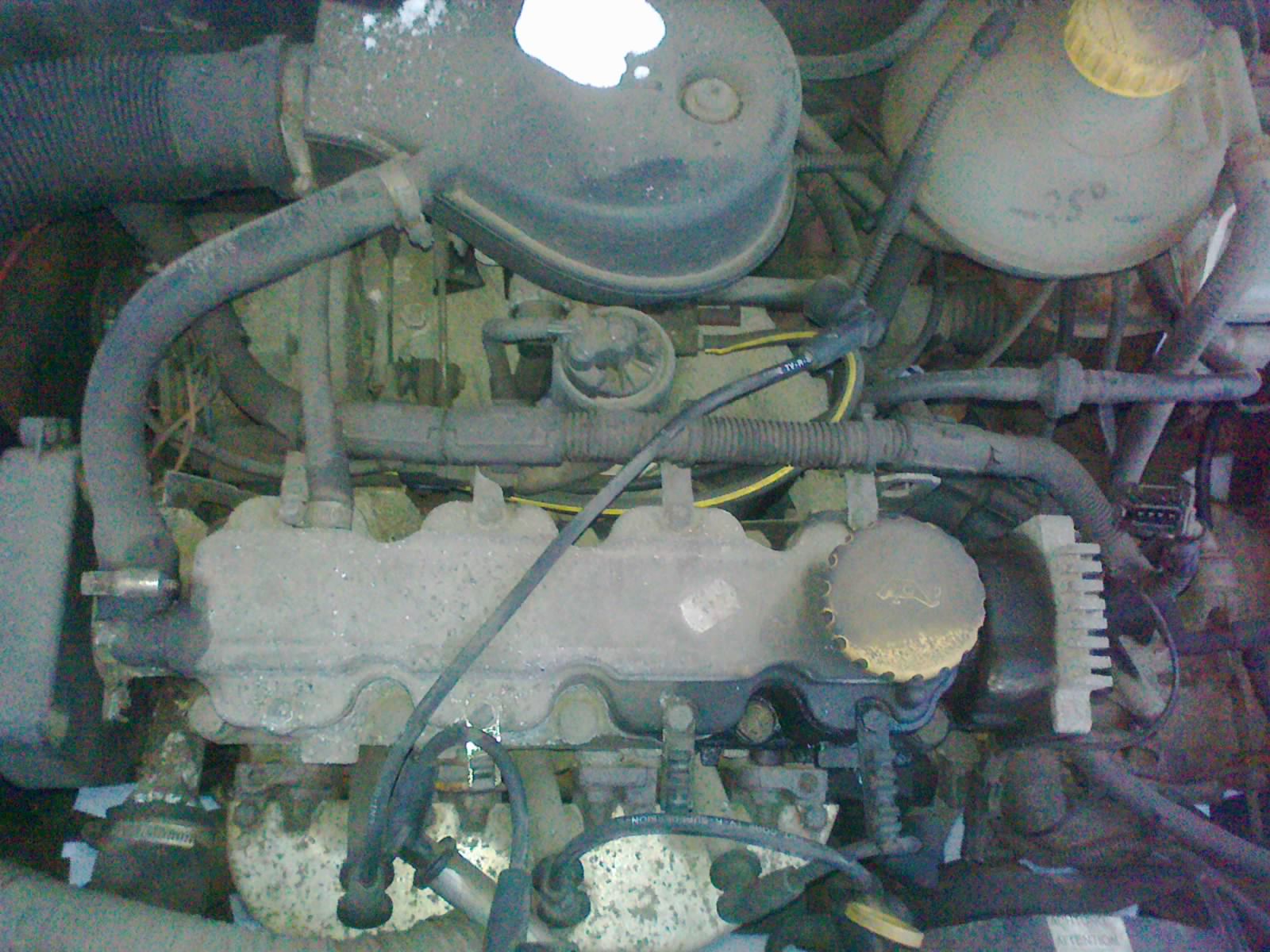 Naudotos automobilio dalys Opel CORSA 1994 1.2 Mechaninė Hačbekas 2/3 d. Raudona 2012-12-15